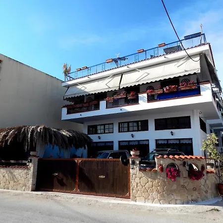 Holiday home Greek House With Seaview,parking And Yard With Bbq *