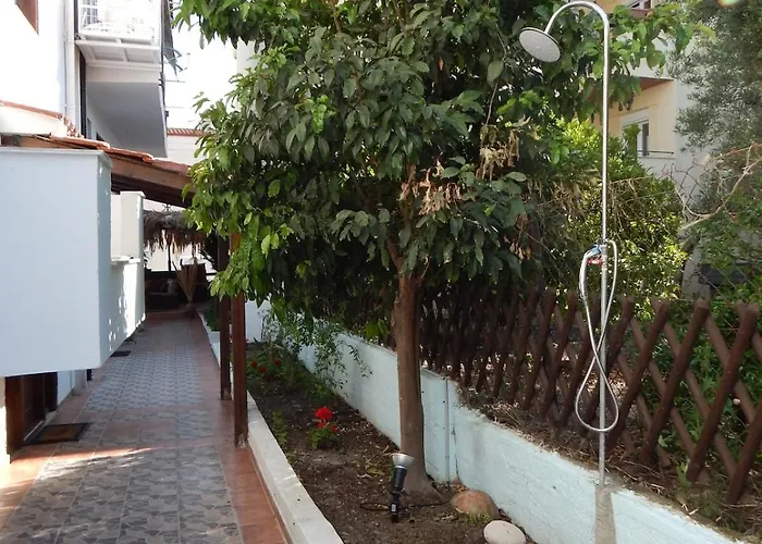 Greek House With Seaview,parking And Yard With Bbq * 尼尔斯吉尼